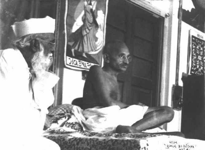 Gandhi_Abbas_Tyabji